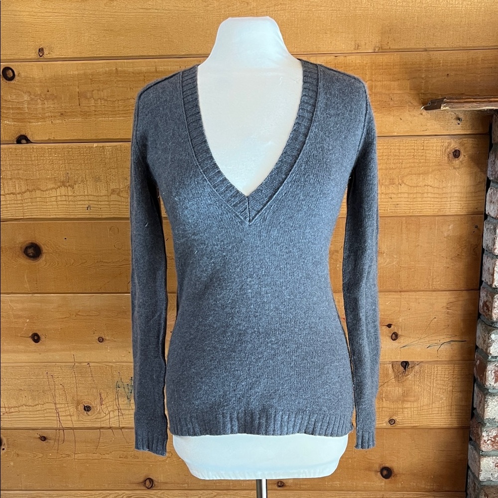 Inhabit cashmere sweater